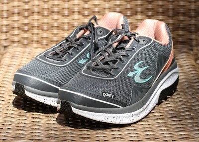 Women's Size 11 Gravity Defyer G-Defy Mighty Walk Orthopedic Comfort Shoes