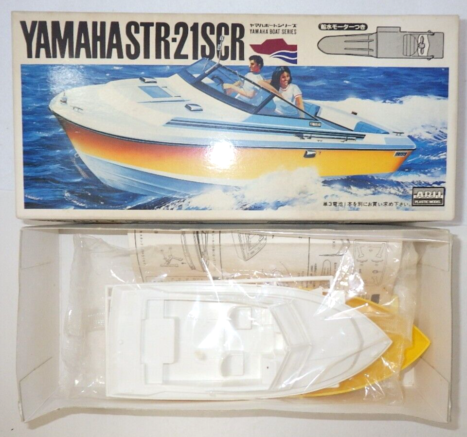 ARII YAMAHA STR-21SCR YAMAHA BOAT SERIES Model Kit With Motor from Japan Rare