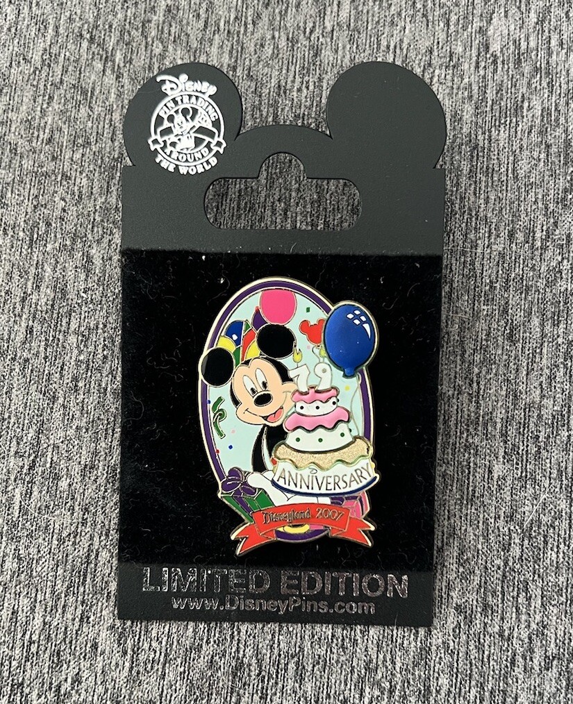 DISNEY DLR MICKEY MOUSE 79TH ANNIVERSARY LIMITED EDITION PIN | eBay