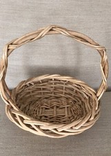 Oval Sturdy Gathering Easter Wooden Basket  Very Nice 