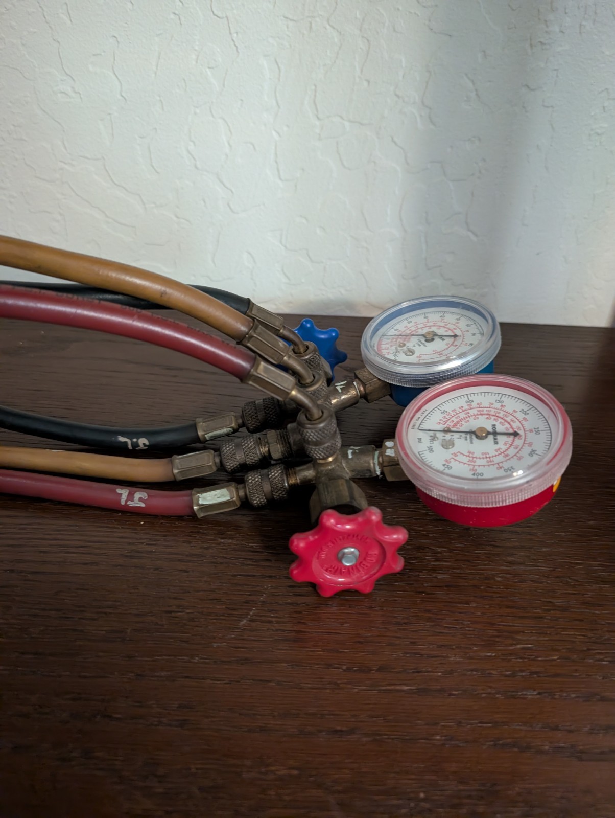 Vintage Robinair Side-Wheel Exhaust Manifold A/C HVAC Gauge Set R22 R502 w/Hoses