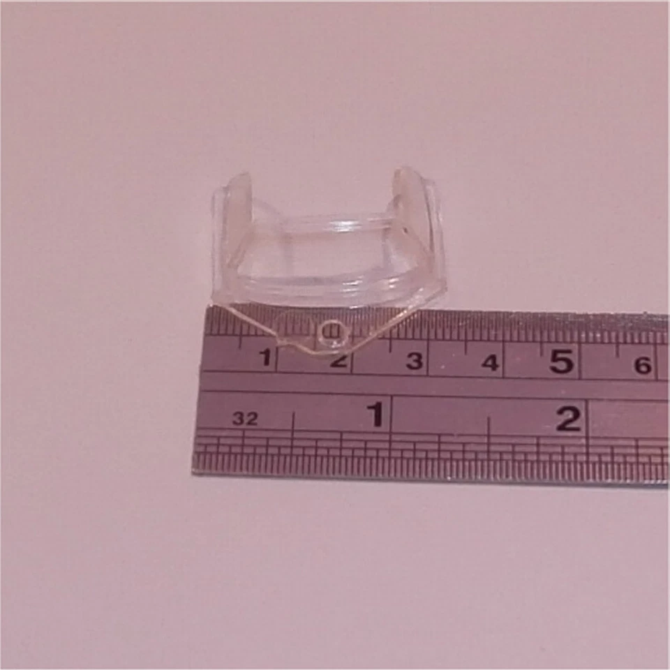 Corgi Toys  303 Mercedes 300SL Window Windscreen Unit - Image 3 of 4