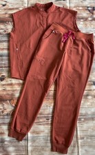 Figs Scrubs Terracotta Rafaela Top  Zamora Joggers Size Small