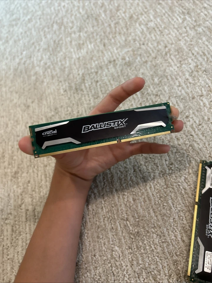 Crucial Ballistix Sport 12GB 3x4GB PC3-12800 BLS4G3D1609DS1S00.16FER2 TESTED FS - Image 2 of 2