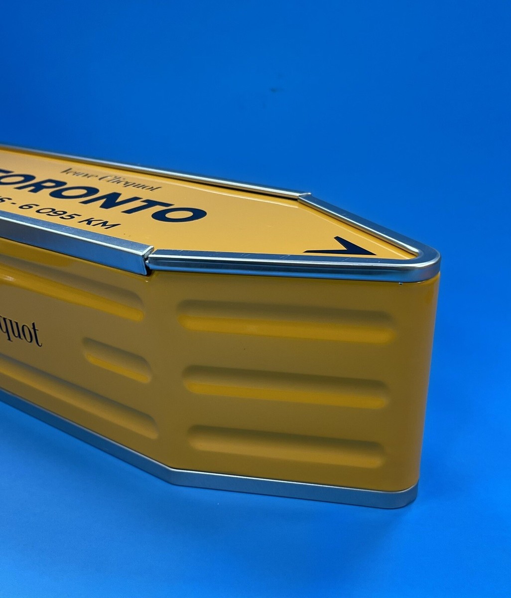 Veuve Clicquot “Toronto” Destination Arrow Tin Case With Bonus