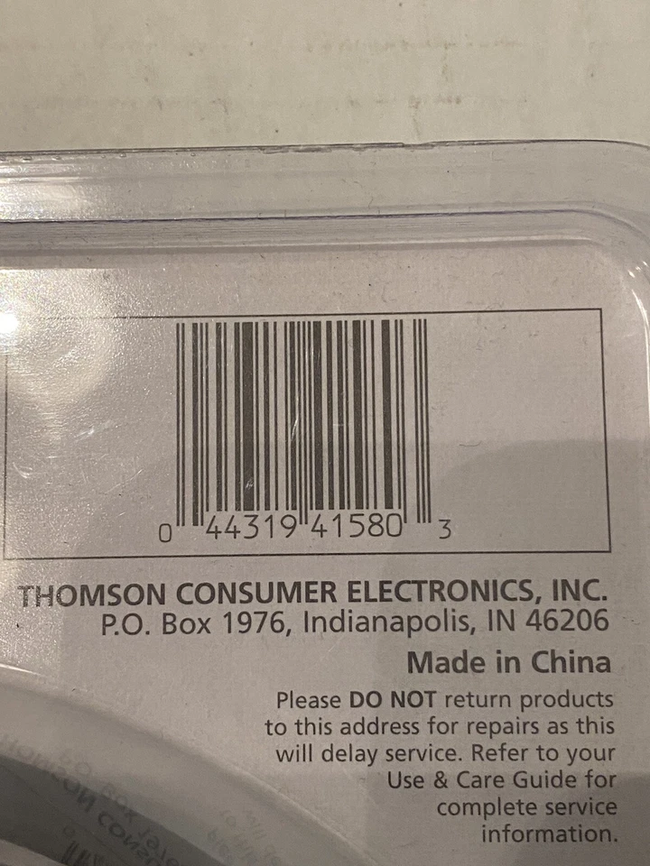 RCA All Weather Sportstuff AM/FM Digital Radio Portable Yellow RP-1580A  - Image 3 of 3