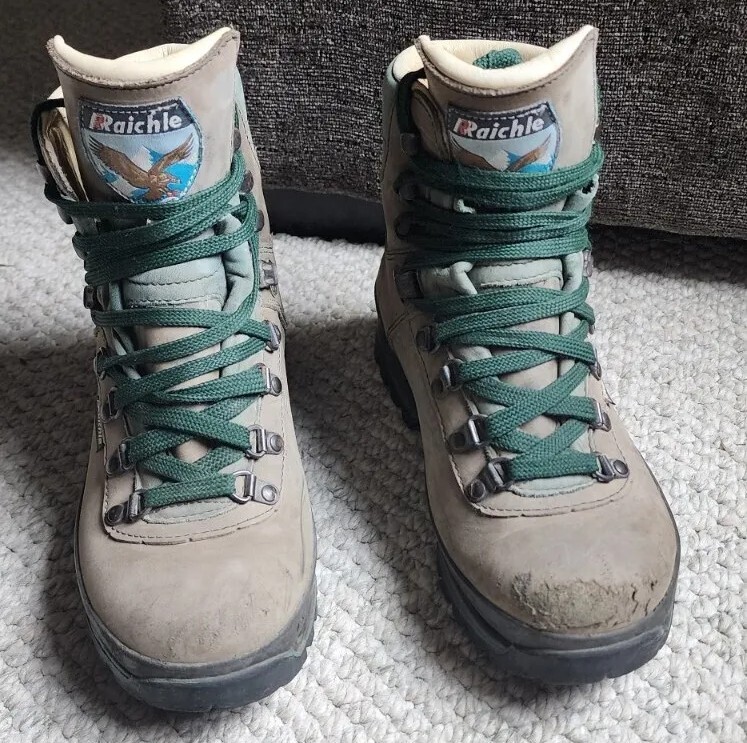 RAICHLE Switzerland Vintage Hiking Trail Mountaineering Boot 