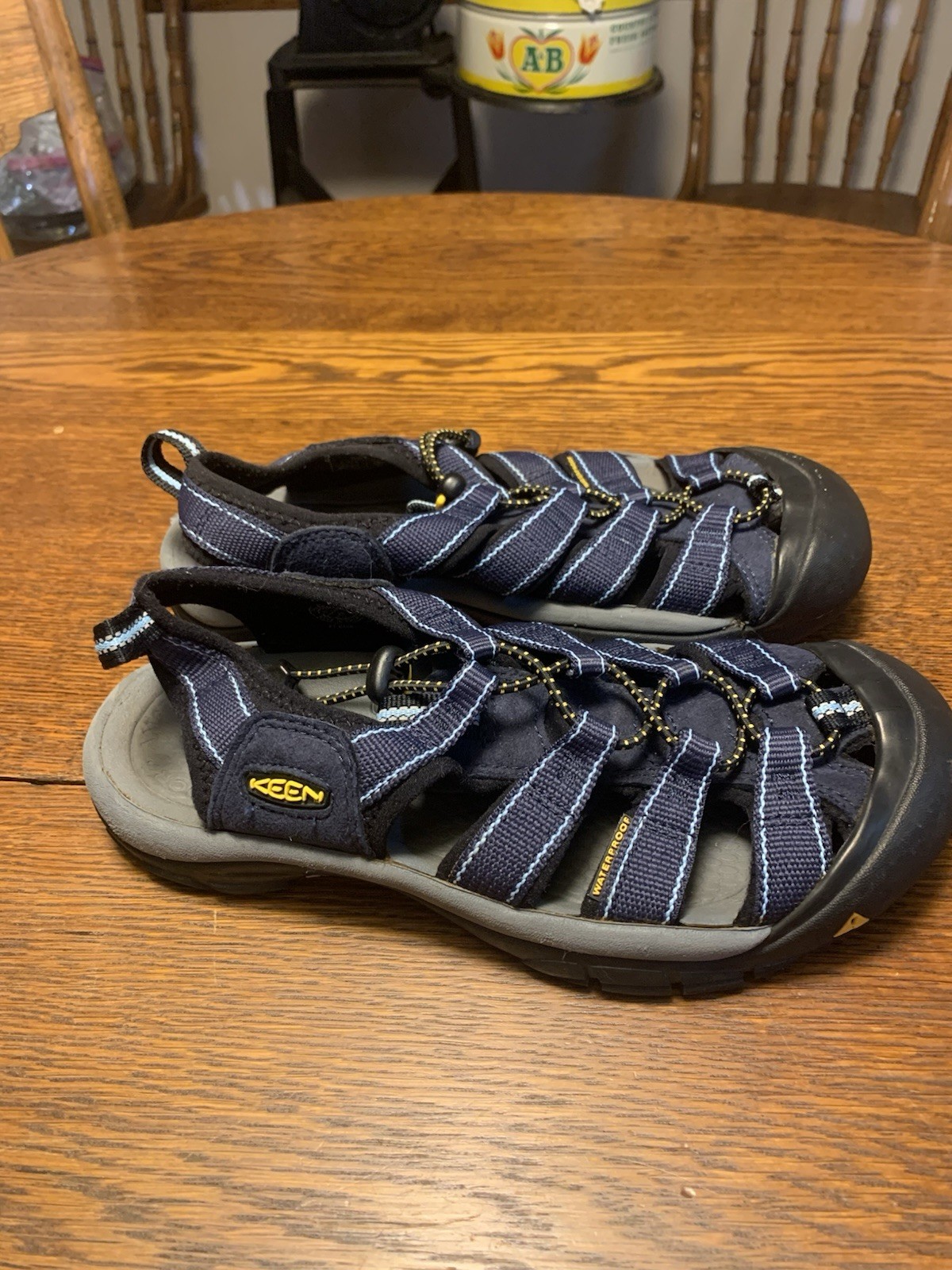 Sandali donna Keen taglia 8 impermeabili scarpe avventura outdoor