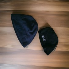 Wintervlies M&uuml;tzen Zwei St&uuml;ck Unisex Gebraucht Sehr Guter Zustand