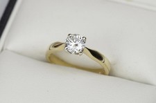 9k Yellow Gold CZ ring Size M Hallmarked 375 9ct 2.5 Grams