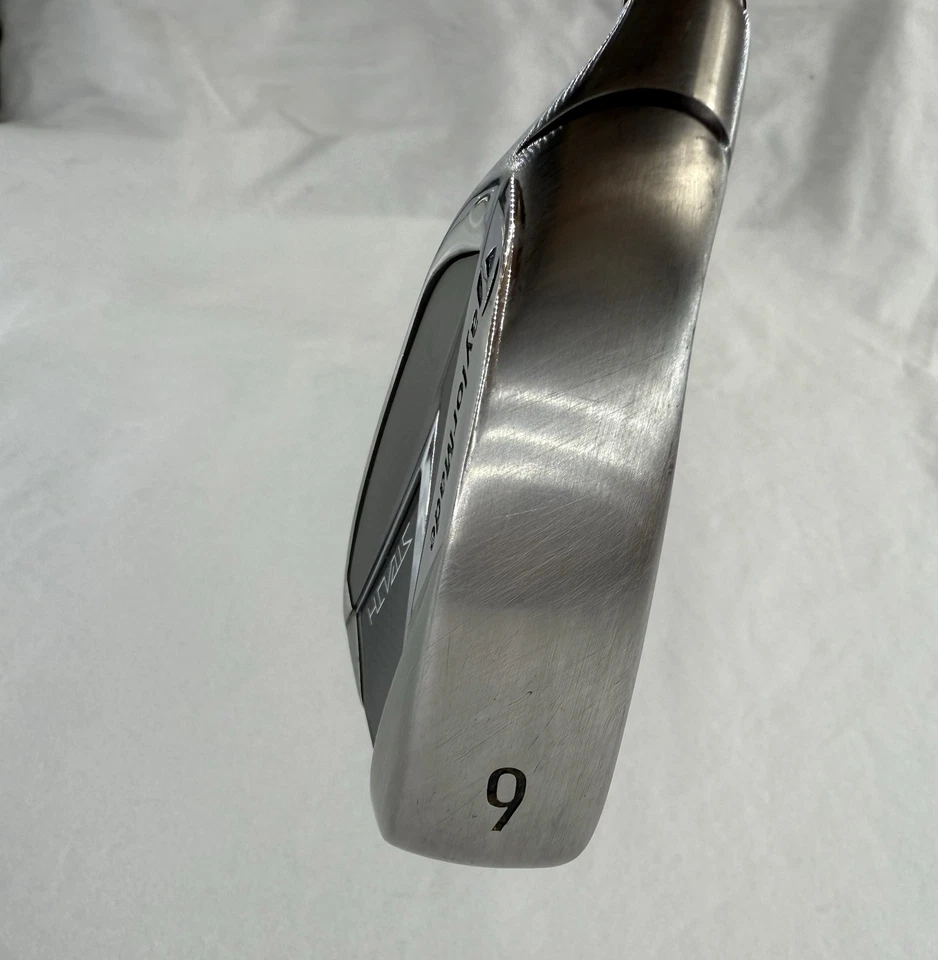 Hierro LH TaylorMade Stealth Single 9 - KBS Max MT 85 acero rígido - Lamkin Foto 2 de 4