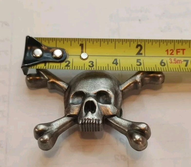 Solid Pewter Cross Bones & Skull Pendant ~ HATS • JACKETS • VEST • HALLOWEEN - Image 3 of 4