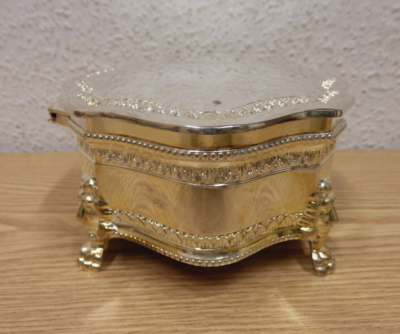 Ancienne Boîte à Poudre En Métal Argenté Ciselée - Bijou Vintage Décoratif