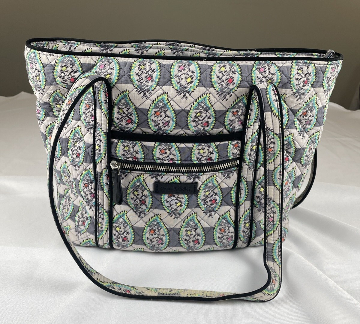 Vera Bradley Mandy Tote Bag in 