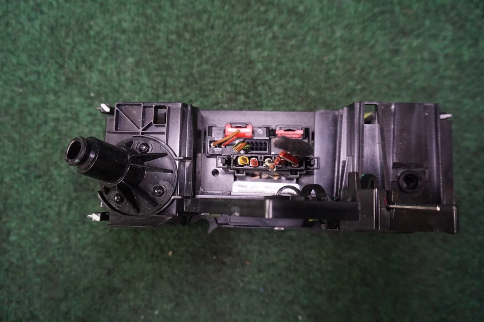 2012 2013 2014 2015 2016 2017 18 19 VOLKSWAGEN BEETLE S AC Control OEM 5C1819045 Foto 4 de 4