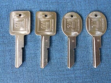 4 GM ORIGINAL CHEVY BUICK PONTIAC OLDS NOS KEY BLANKS 1971 75 79 83 84 85 1986