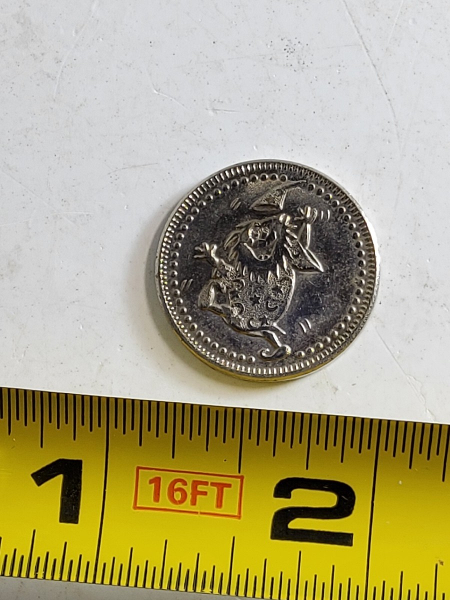 1st GIRLS ALLSTAR LUCKY COIN 9枚セット Vintage Lucky Horseshoe Star Token- wizard in stars & moons cloak