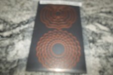 Scalloped and Circle Labels Dies New