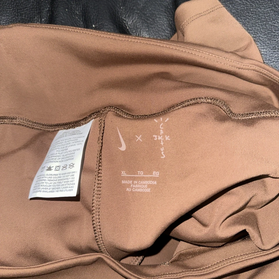 Nike x Travis Scott Cactus Jack DM1291-212 Women’s Shorts Size: Small - Изображение 3 из 3