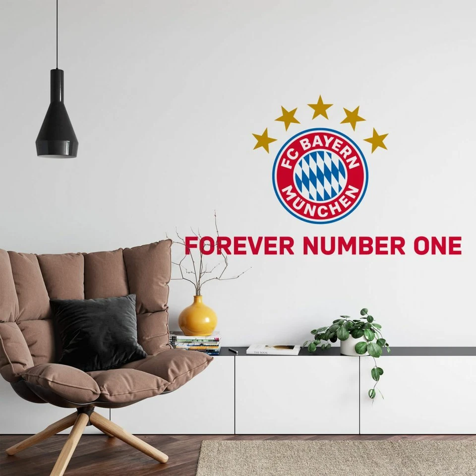 DEKO DEPARTMENT Wandtattoo Forever Number One 5 Sterne FC Bayern Offizielles Lizenzprodukt