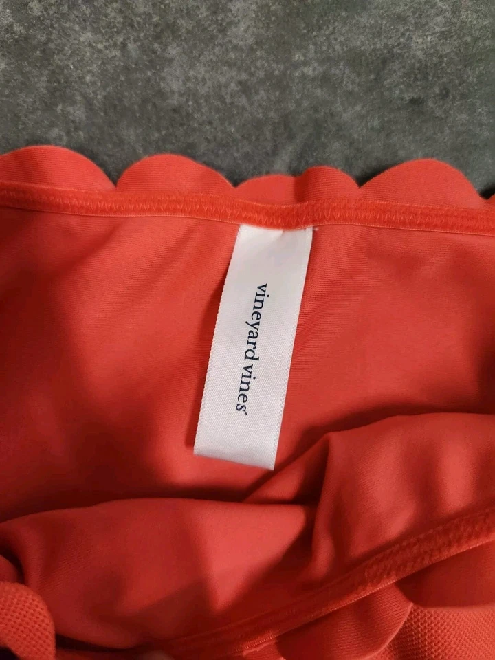Parte inferior de bikini Vineyard Vines talla XS roja festoneada cintura alta Foto 2 de 4