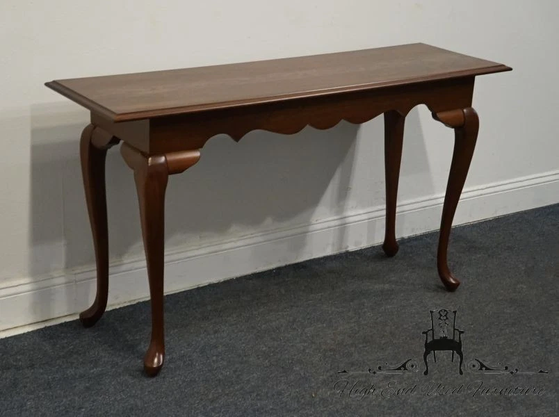 BROYHILL FURNITURE Solid Cherry Traditional Style 52" Accent Sofa Table 794-2608 - Image 3 of 4