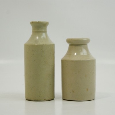 Vintage Keramik Milchflaschen 2er Set - Deko Küche Sammlerstücke