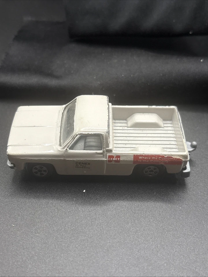 Camioneta de carrocería cuadrada Chevrolet Fleetside CENEX de colección de Ertl Foto 2 de 4