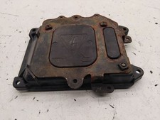 Lexus RX 330 - 350 - 400H 2008 Droite Cache-poussière de phare avant 10R020675