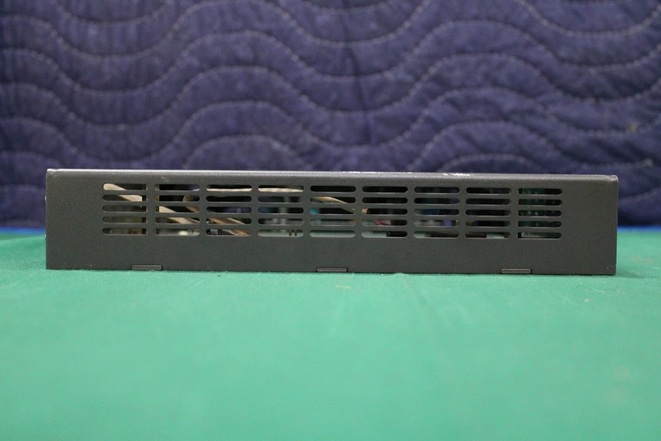 Extron IN1502 Composite / S-Video to VGA Video Scaler - Image 4 of 4