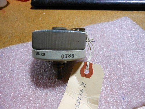 ANGSTROHM PRECISION VARIABLE RESISTOR # K45259-250 NSN: 5905-00-557-9244 - Picture 5 of 6