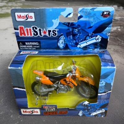 2009 MAISTO ALL STARS Two Wheelers 1/18 Ducati Motorcycle NIB Rare