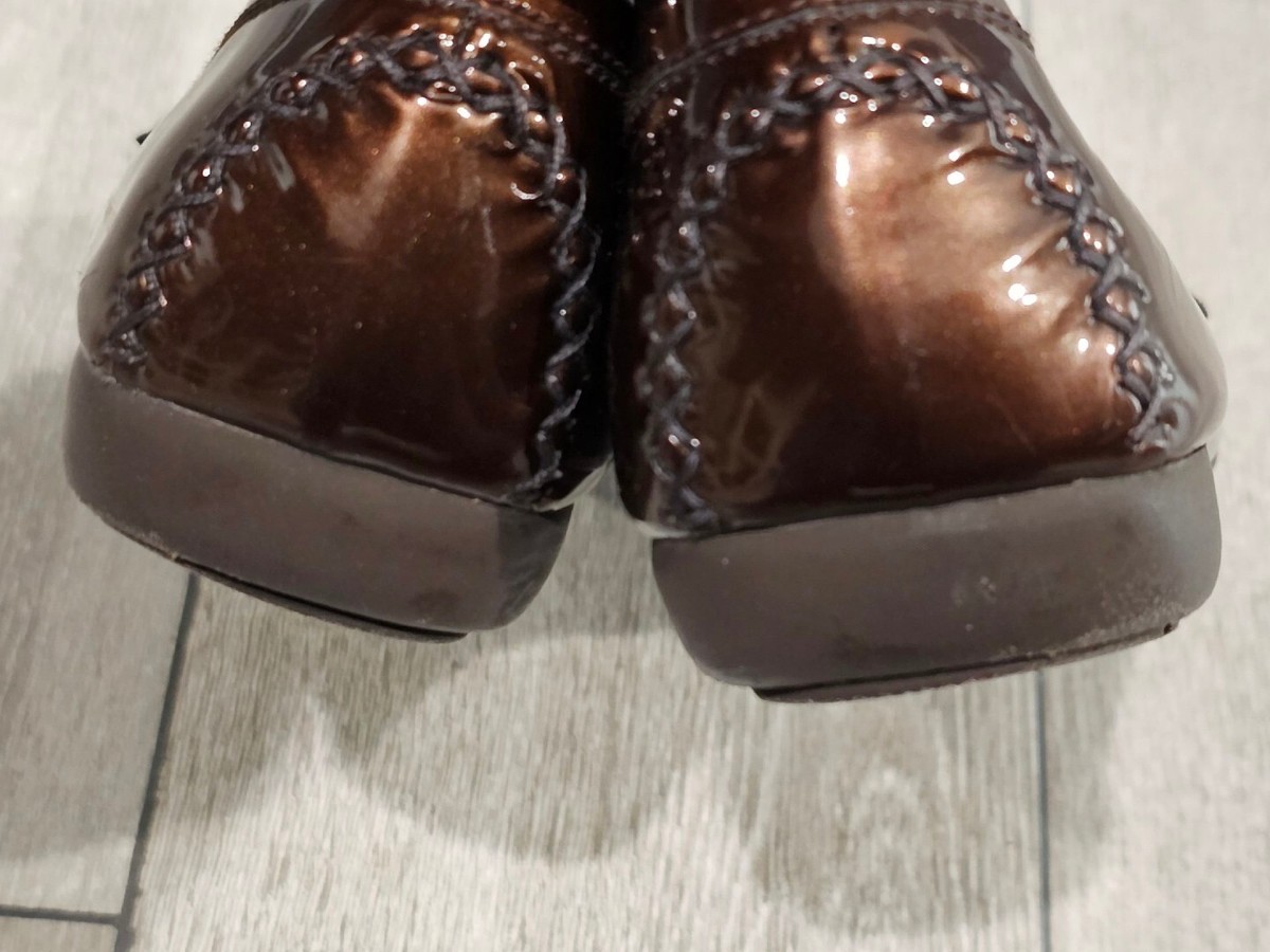 Stuart Weitzman Size 4 M Bronze metallic Patent Leather Slide,Slip on Loafer EUC Stuart Weitzman Cork Slip-On Loafer Mules Gold Chain Crystal  main image 4
