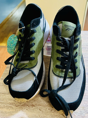 Reebok's Forte Racer sneakers Men s # 10