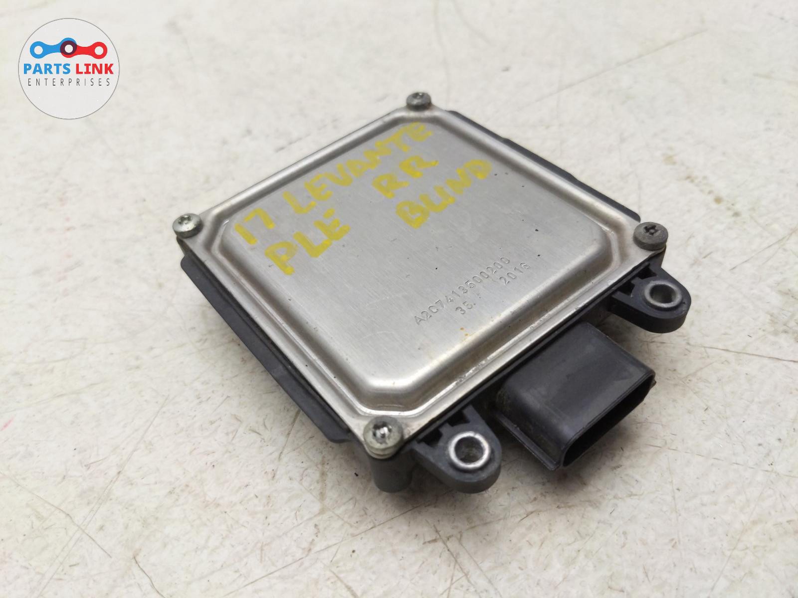 Maserati Levante 2017-2020 Rear Right Control unit