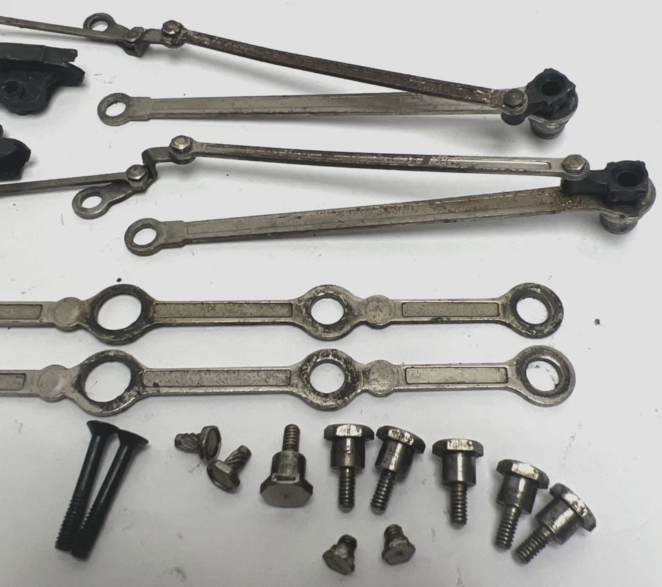 LIONEL O-GAUGE POSTWAR PARTS 736/726 LOCOMOTIVE LINKAGE/SIDE RODS SET - Image 4 of 4