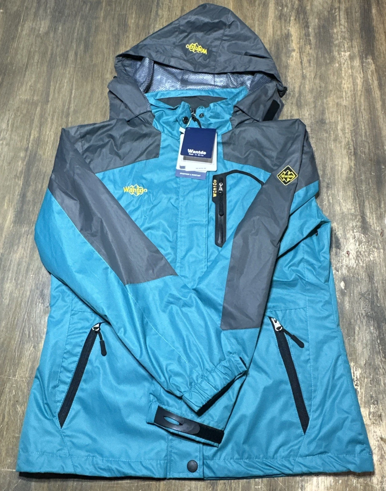 NWT Wantdo Windproof Ski Outdoor Jacket Turquoise Grey Unisex S Headphone Pocket
