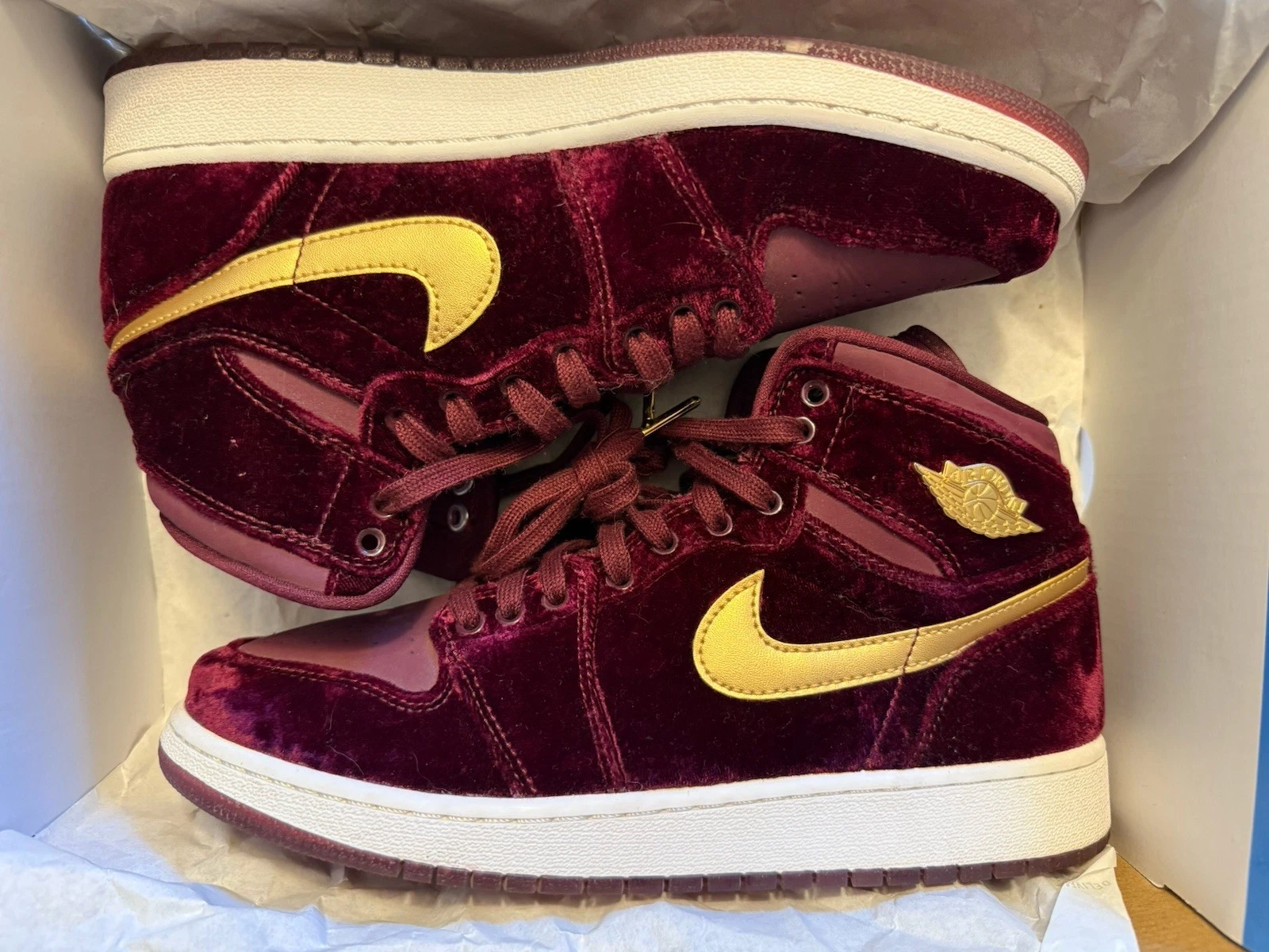 Jordan 1 High Retro "Heiress Night Maroon" 2016 taglia 7 5 anni (GS) usat