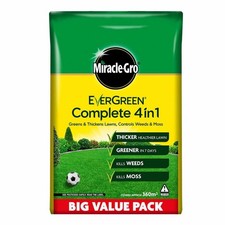 Miracle-Gro Complete 4 in 1 Lawn Food Weed & Moss Control Greener Lawn 360m2 