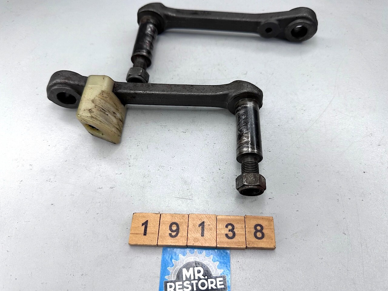 Yamaha RZ250 RZ350 RD250LC RD350LC YPVS Rear Suspension Relay Arms 31K