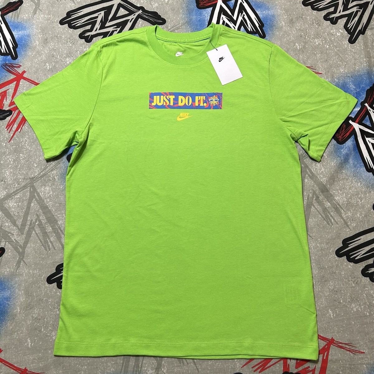 ★ナイキ★Sportswear ESSENTIALS T- Shirt DM6465-100 半袖 Nike Sportswear Essential Women's Boxy T-Shirt. Nike.com