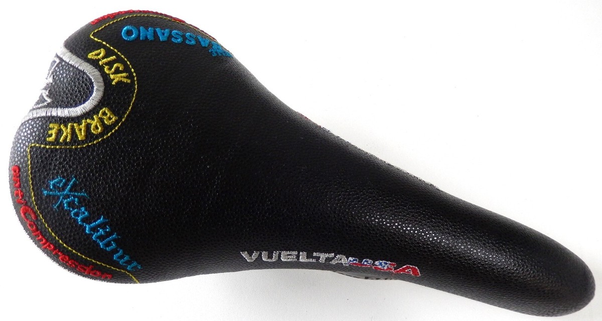 Selle VTT/Routier Vuelta Excalibur Titane - Cuir Noir - NOS Oldschool - Fabriquée En Italie