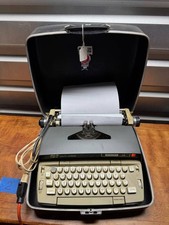 Vintage Smith-Corona Electra 110 Electric Typewriter w/ Hard Case thumbnail