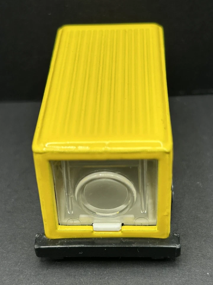 90s Mattel Hot Wheels Combat Medic Nuclear Waste Delivery Van Homer Simpson Loos - Image 4 of 4