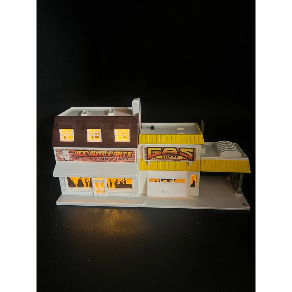 VTG Micro Machine Galoob Lot Cars Trucks Buildings Playset Airplane - Image 4 of 4