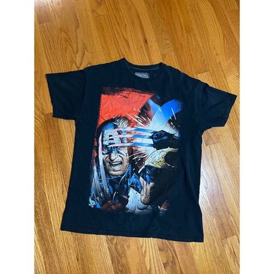 Marvel Wolverine vs Captain America Graphic Tee Black Medium Mad Engine Shirt
