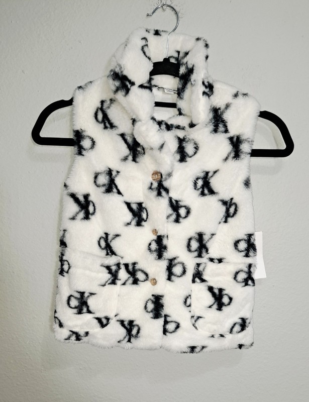 Calvin Klein Children’s Faux Fur Vest Logo Print, Kids Size Small.