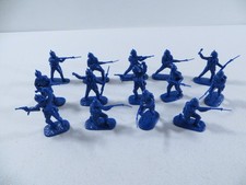 Armies In Plastic WWI German In Pickelhaube Helmets 1:32 Lot of 14 Figures Blue