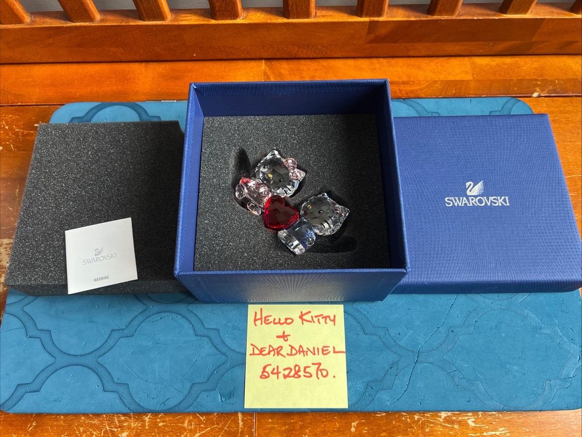 Swarovski Sanrio Hello Kitty & Dear Daniel 5428570 Mint. | eBay