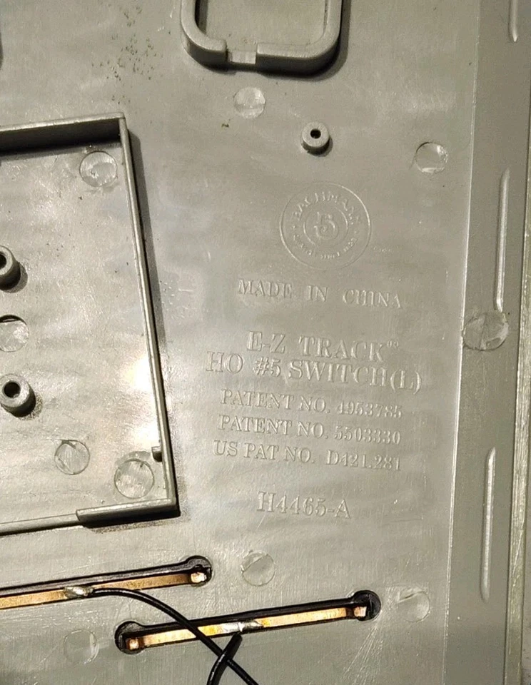 Bachmann E-Z Command Digital Command Control #5 Turnout Left H4465-A - Image 3 of 4